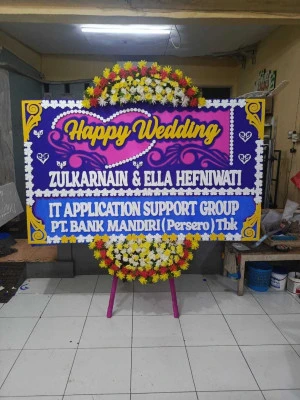Papan Bunga di Watuduwur Bruno